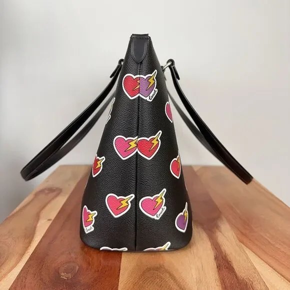 NWT Coach‎ Gallery Tote Bag With Heart Bolt Print - Picture 4 of 6